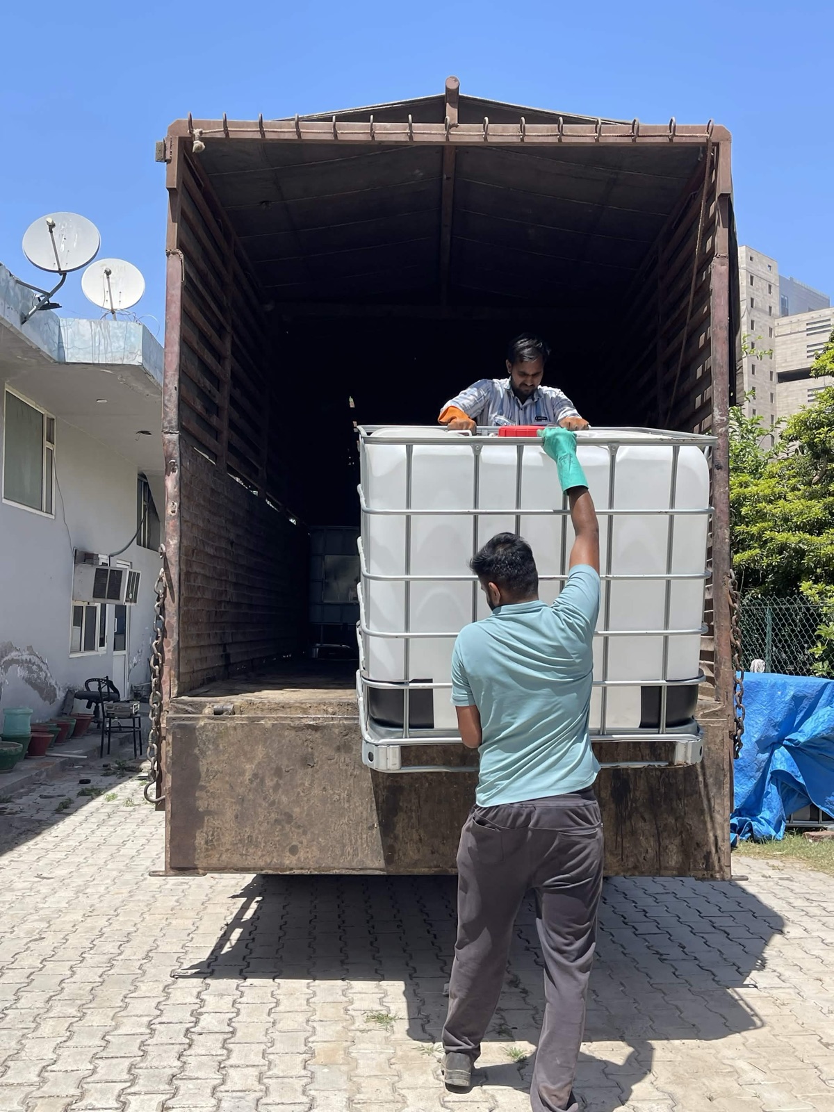 HFN BioGas Cube being loaded for deployment